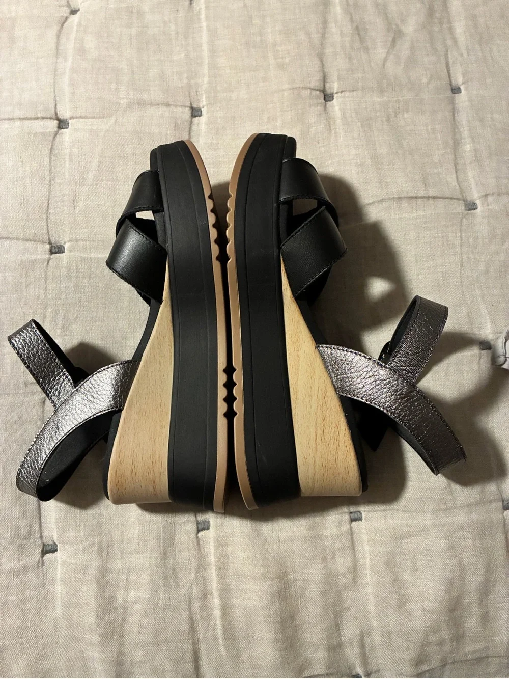 Unisa Black Cross-Strap Ankle-Sling Sandals with Buckle